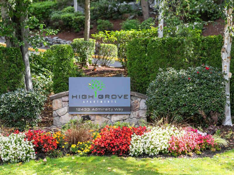 Monument Sign | HighGrove Apartments
