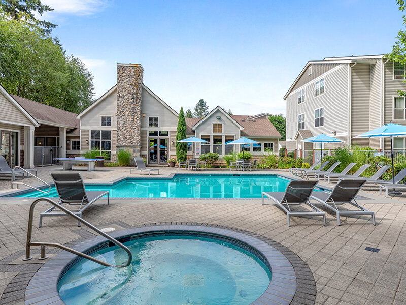 Swimming Pool | Wildreed Apartments