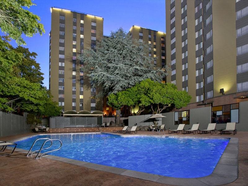 One Thousand 8th Avenue Apartments in Seattle, WA
