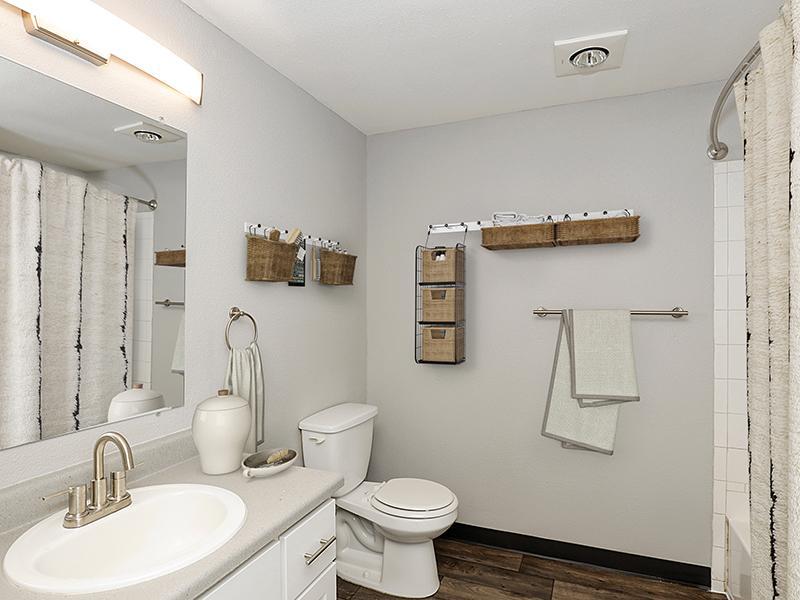 Apartment Bathroom | Portola Bridge Creek Apartments