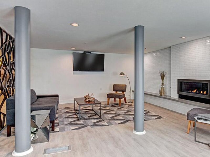 The Viewpointe on Queen Anne Apartments