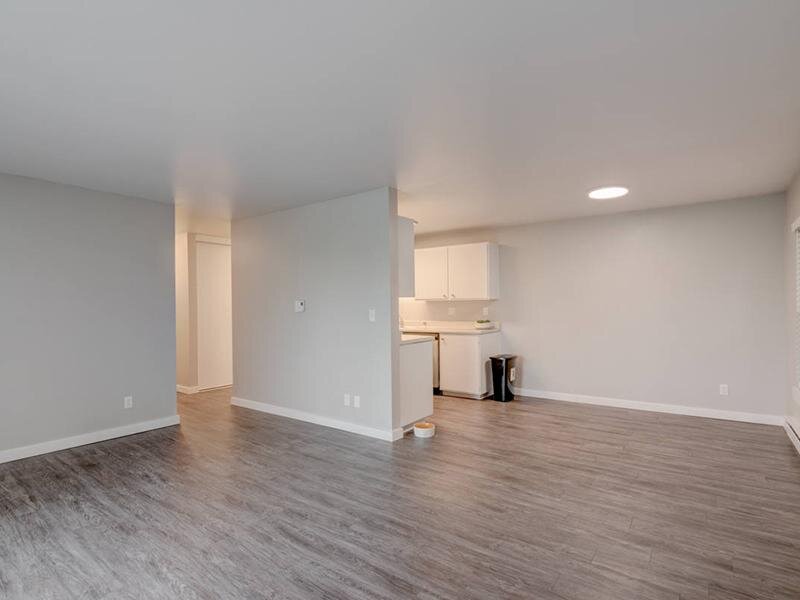 Front Room | Magnolia Apartments