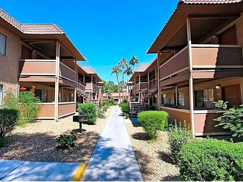 Exterior | Reno Villas