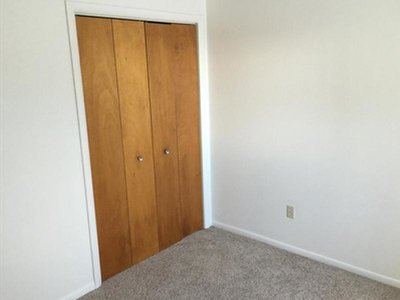 Closet | Helena Manor
