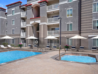 Pool | Brickgate