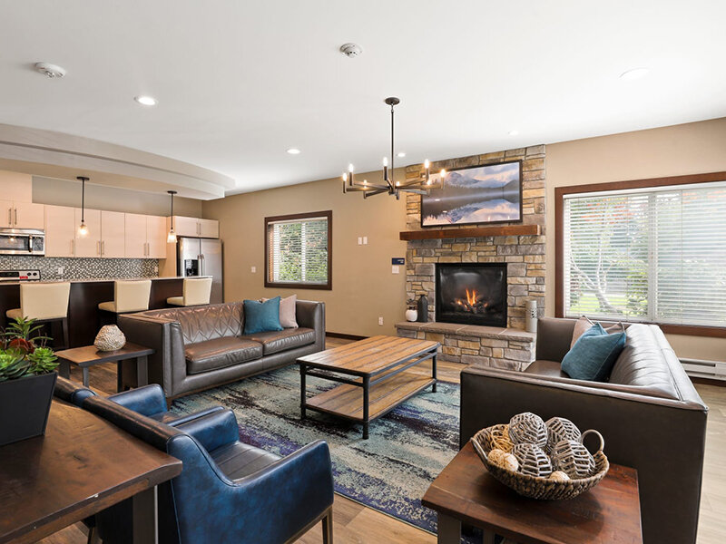 Clubhouse Interior | Cascade Ridge