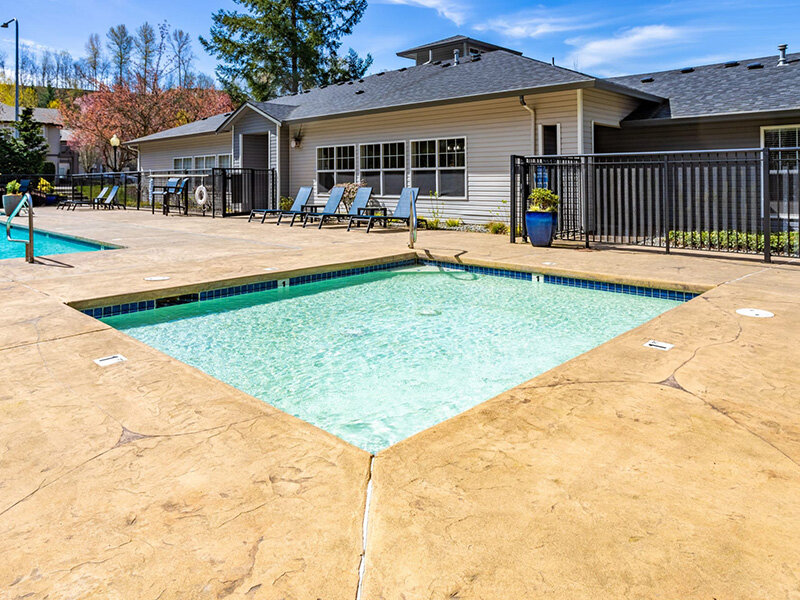 Hot Tub | Pebble Cove Apartment Photos in Renton, WA