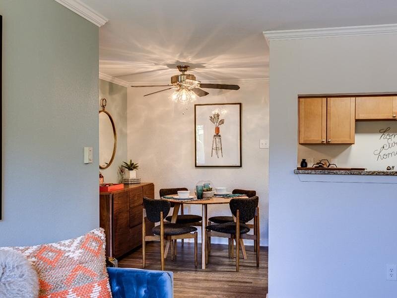 Dining Area | The Preserve at Forbes Creek
