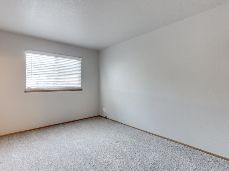 Large Room | Veri Vancouver