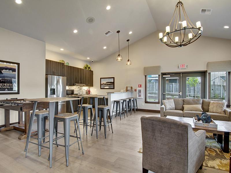Resident Lounge | Insignia Apartments in Bremerton, WA