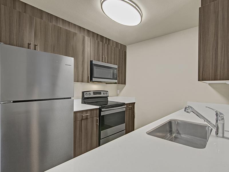 Fully Equipped Kitchen | Insignia Apartment Homes