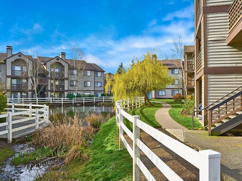 Olin Fields Apts in Everett, WA