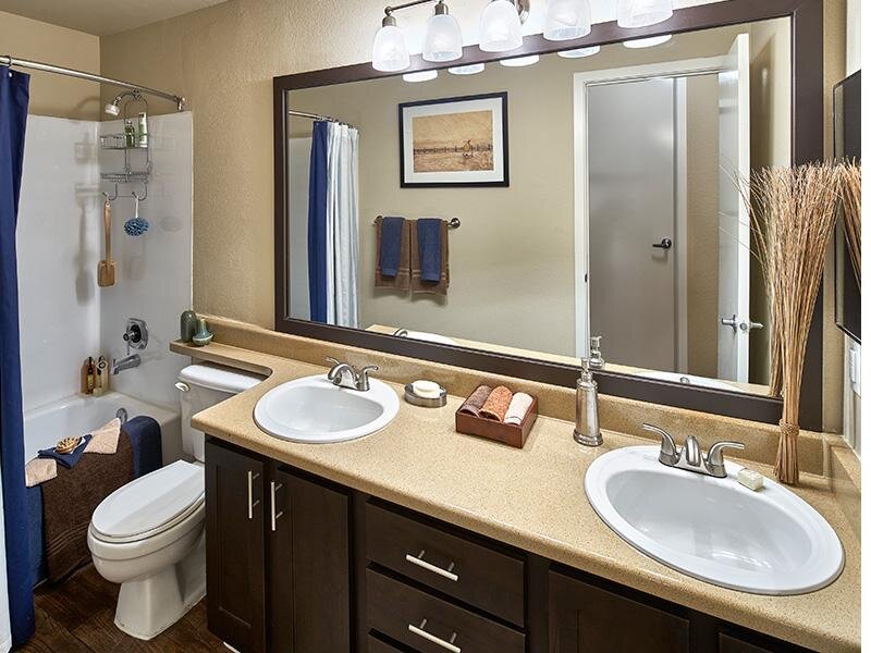 Olin Fields Apartments in Everett, WA