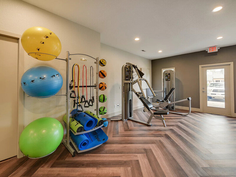Gym | Carriage House Apartments in Vancouver, WA