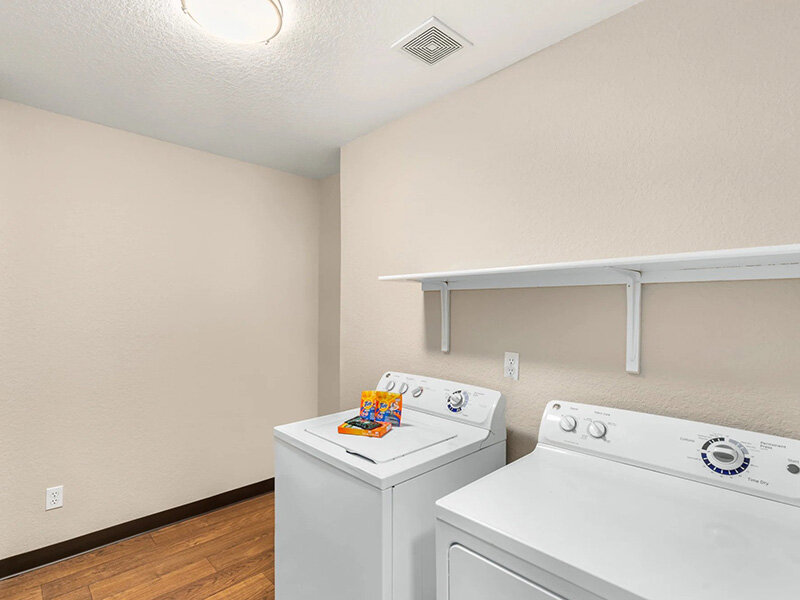 Washer and Dryer | Carriage Park Apartments in Vancouver, WA