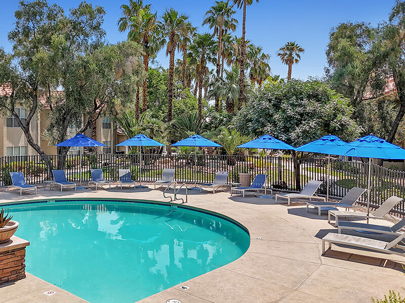 Exterior Swimming Pool | Gloria Park Villas
