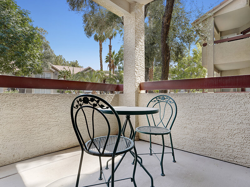 Exterior Seats | Gloria Park Villas