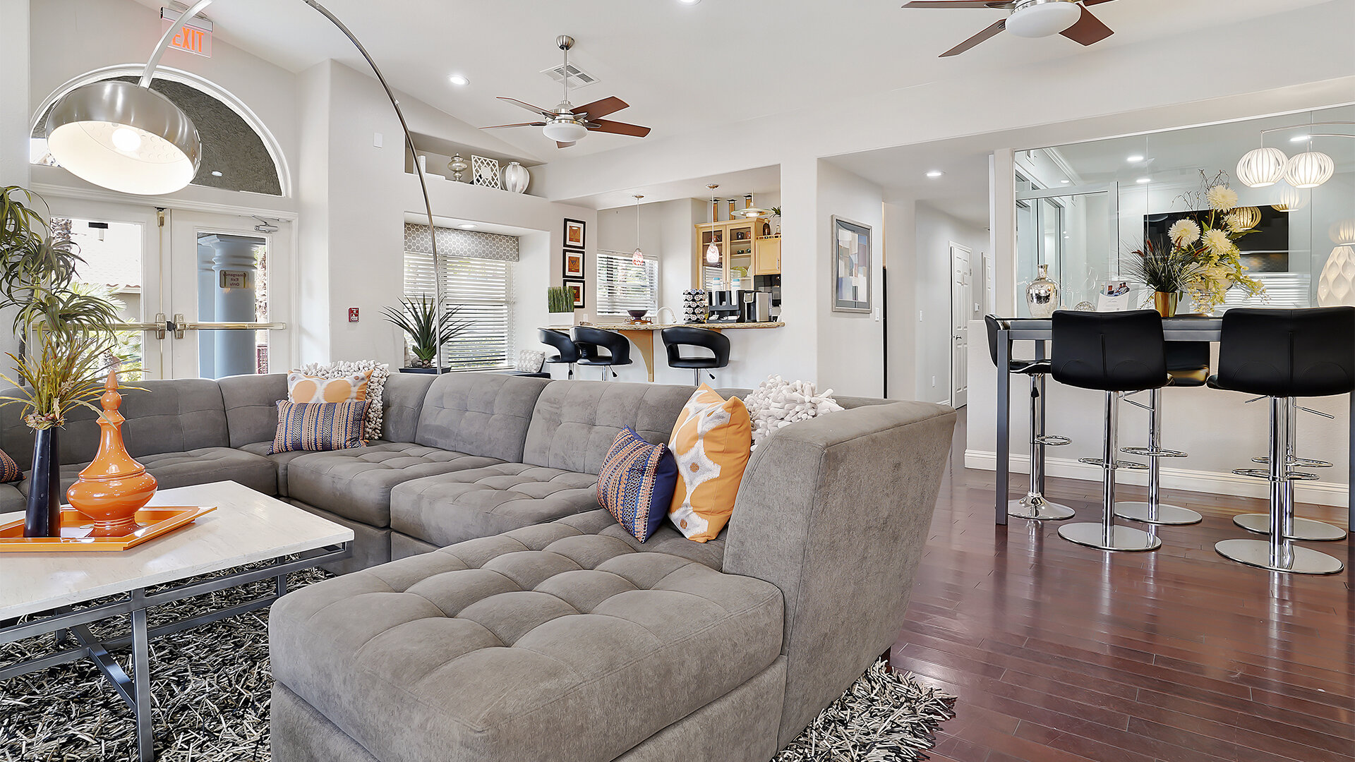 Gloria Park Villas Apartments Amenities