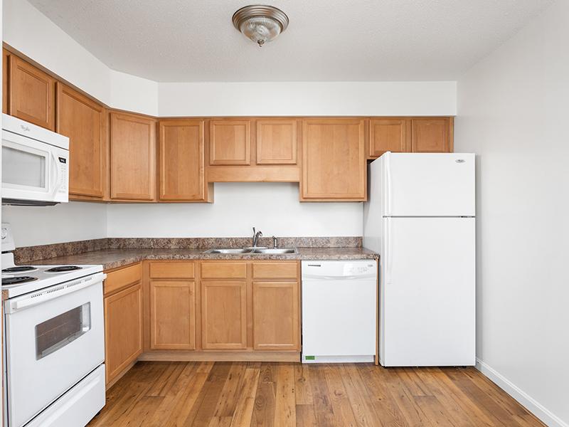 White Appliances | Kimber Green Apartments in Evansville, IN