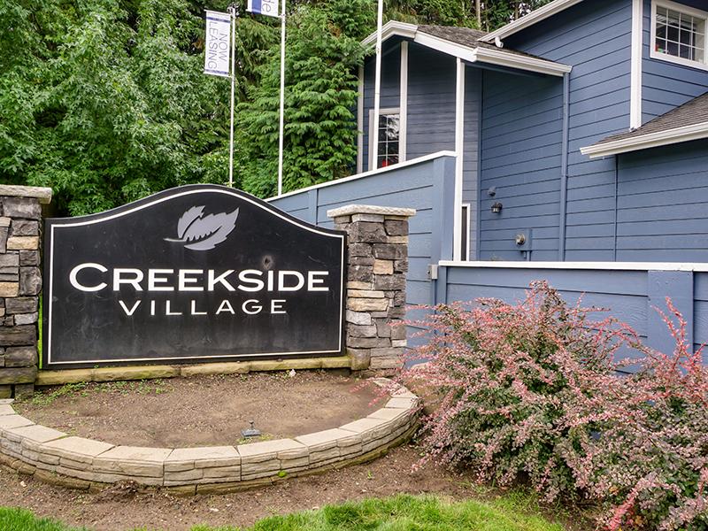 Welcome Sign | Creekside Village