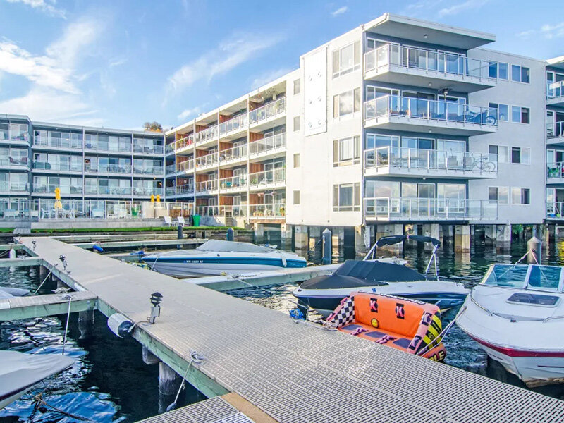 Dock | Lakefront on Washington Apartments in Seattle, WA