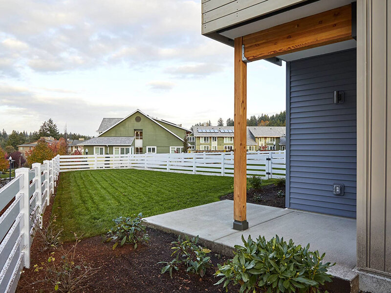 Grounds | Ambrose Apartments in Bremerton, WA