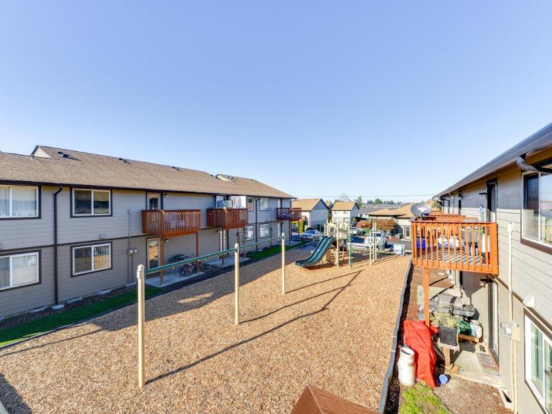 Playground | The Acres Apartments