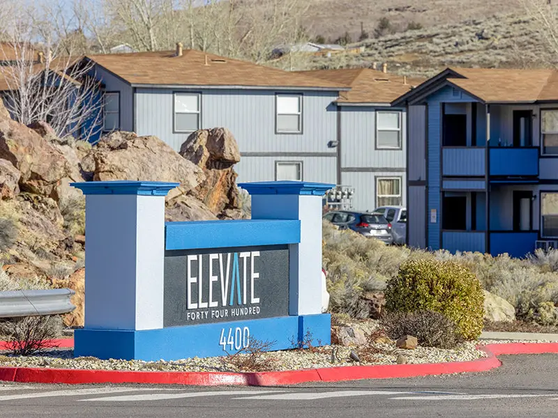Entrance Sign | Elevate at 4400