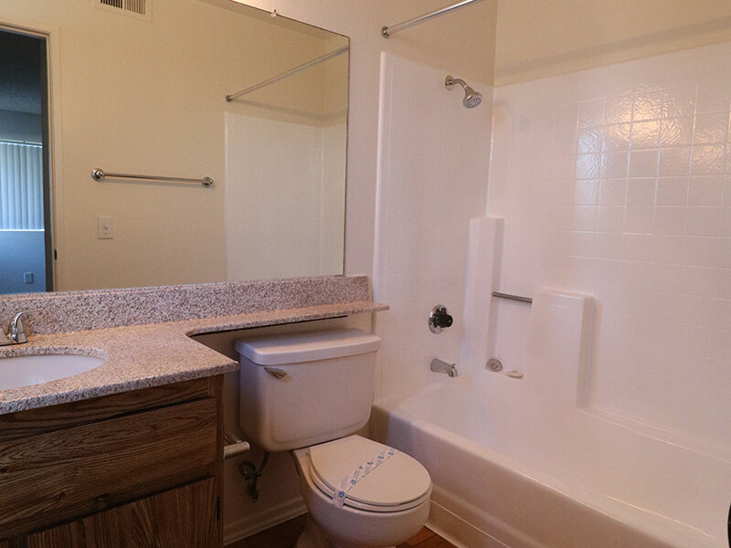 Interior Bathroom | Meadowood