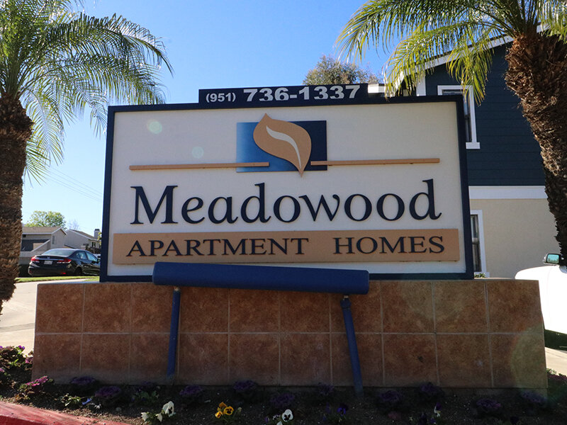 Monument Sign | Meadowood