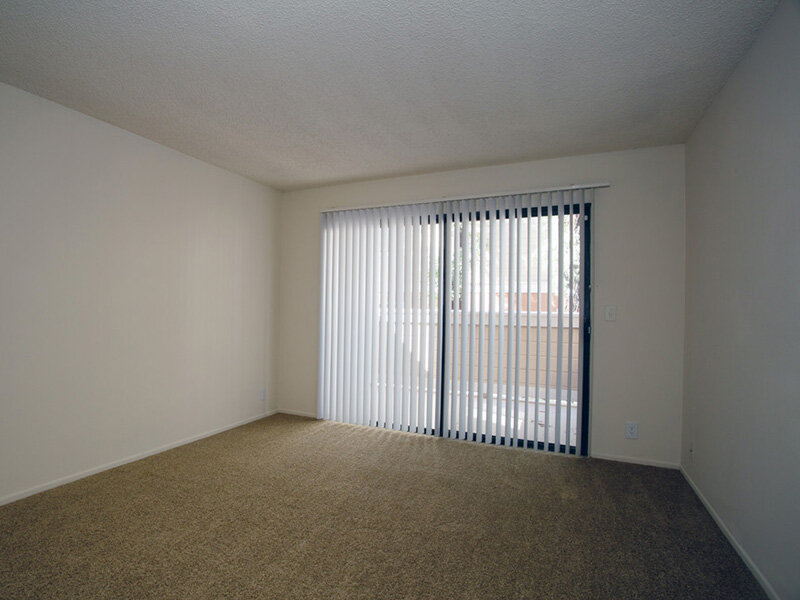 1 Bedroom Living Room | Meadowood Apartments