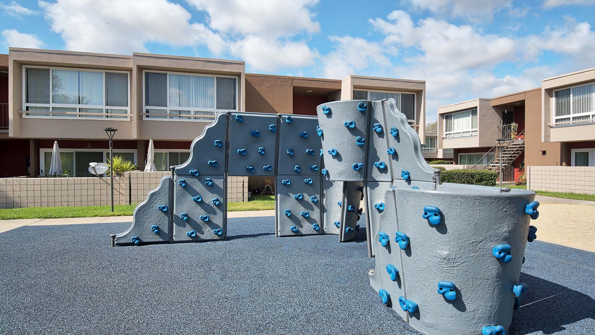 Vista La Rosa Apartments Amenities