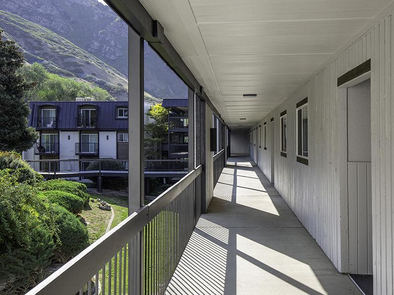 Walkways | Lookout Pointe Apartments in Provo, UT