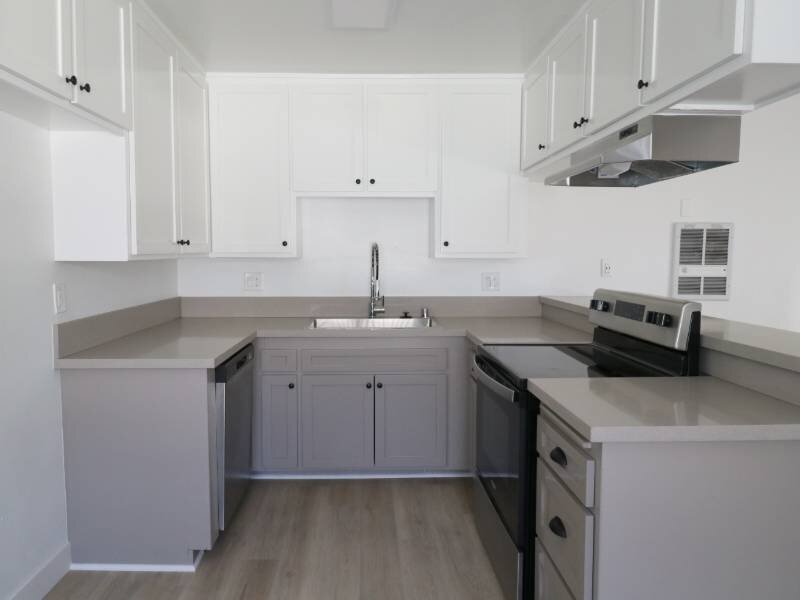 Fully Equipped Kitchen | Anaheim Cottages