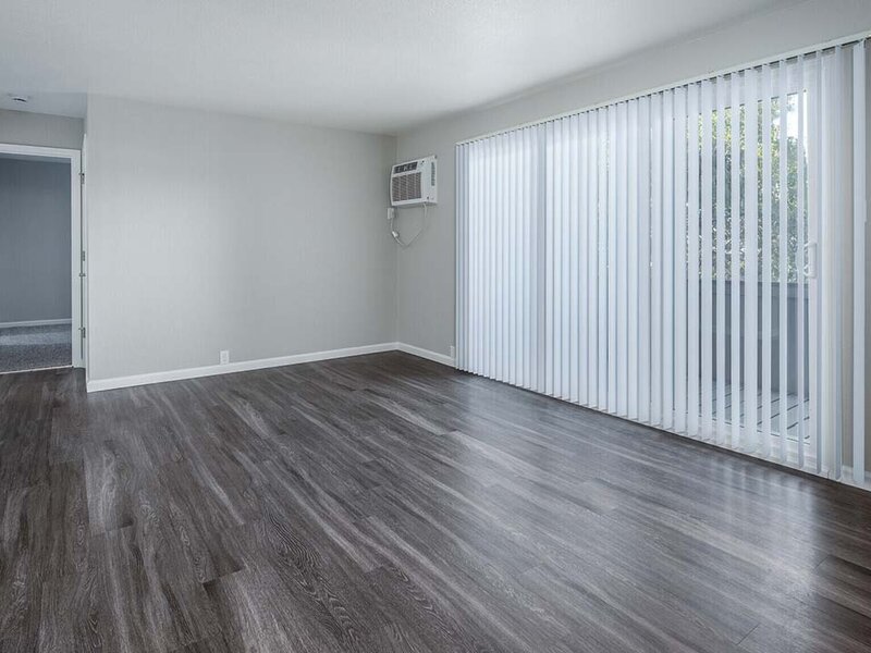 Amber Grove Apartments