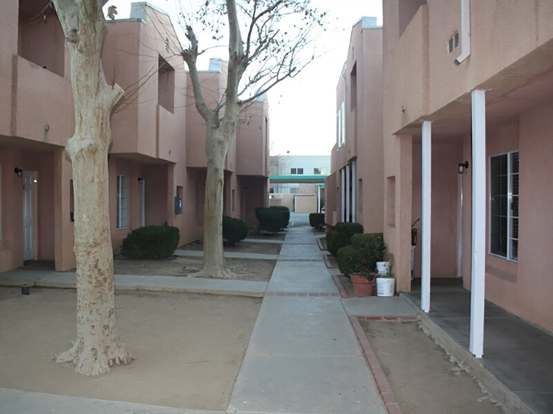 Apartment Building | Desert Oasis in Palmdale, CA