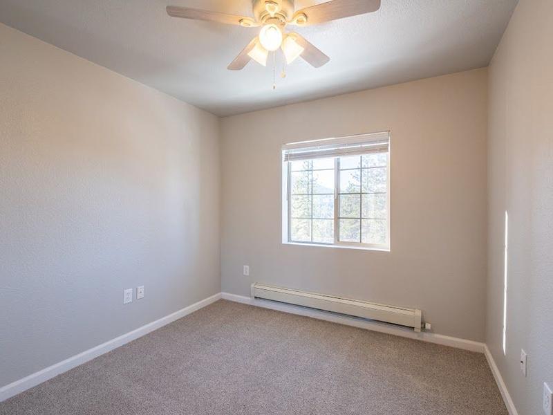 Ceiling Fans in Bedroom | Sawmill Heights