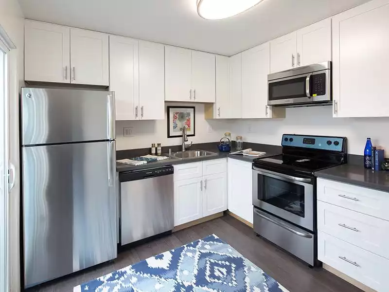 Kitchen  | Greenleaf Apartments in Hayward, CA
