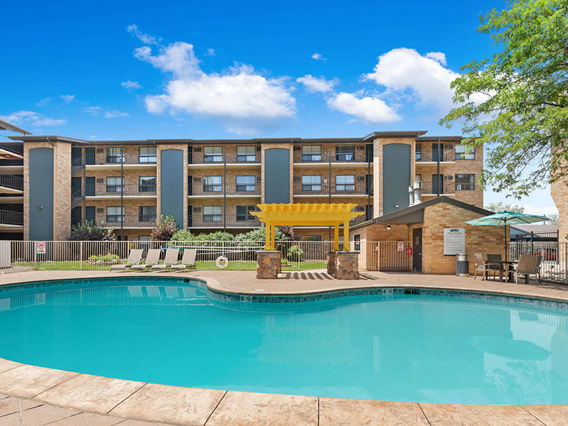 Shimmering Pool | The Atrii Apartments in Denver, CO