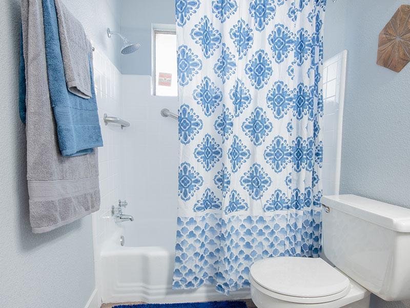 Model Furnished Bathroom | Aspenwood Apartments West Valley City,