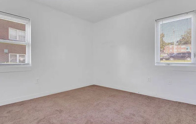 5501 @ Norwood Apartment Features