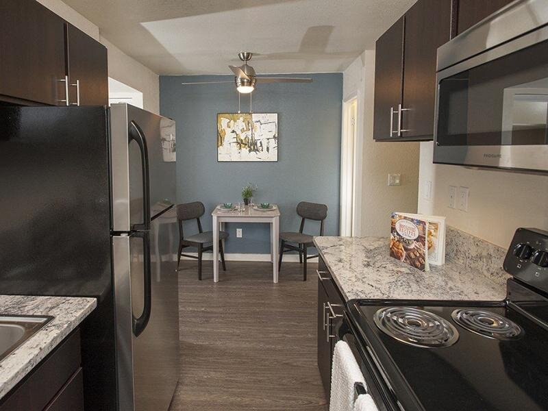 Kitchen | Parkwood Apartments