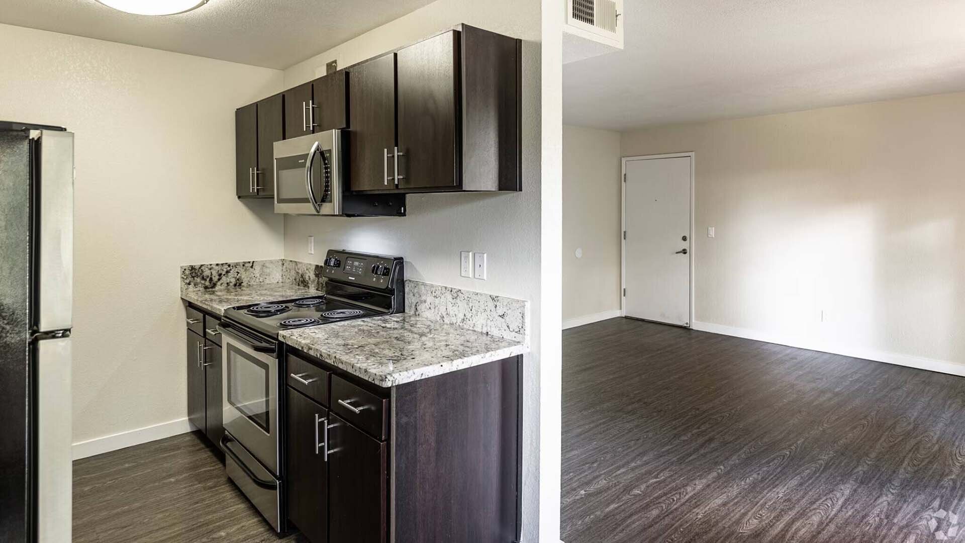 Parkwood Apartments Amenities