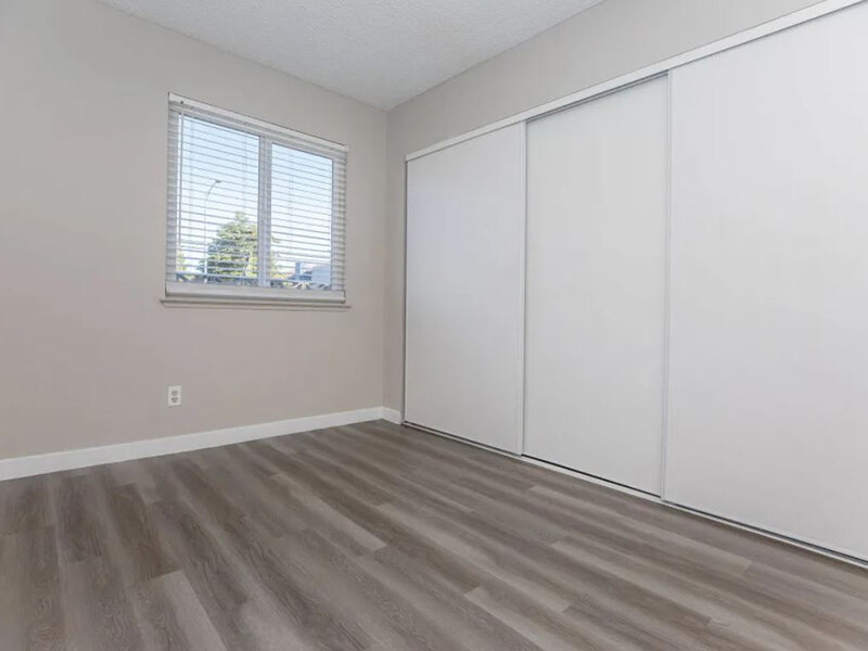 Interior Closet | Tides on West Cheyenne