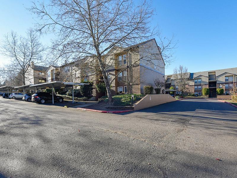 Apartment Building Exterior | Powell Valley Farms Apartments in Gresham OR 