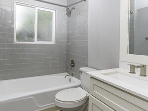 Bathroom | Joshua Tree