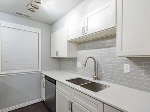 Kitchen Counters | Joshua Tree Apartments Salt Lake City, UT