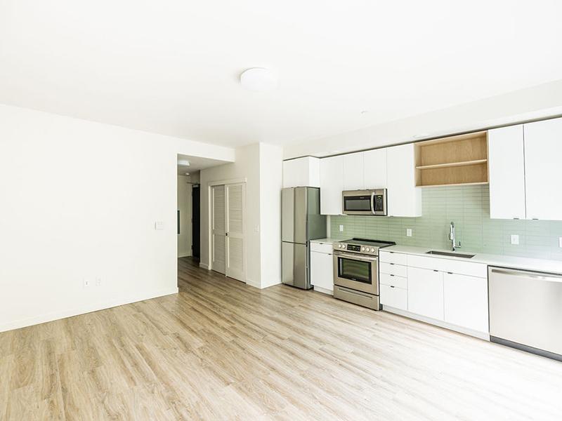 Stainless Steel Appliances | East of Eleven Apartments