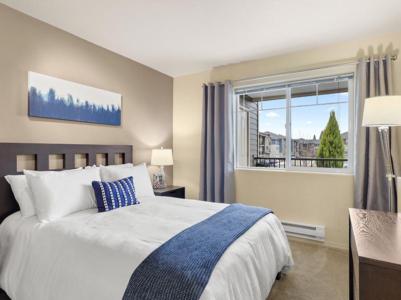 Bedroom | Baseline Woods Apartments in Beaverton, OR