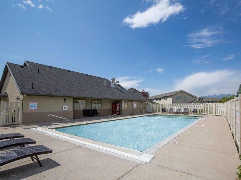 Swimming Pool | Logan Landing